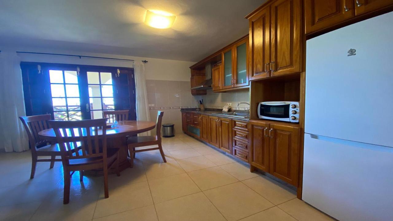 Apartment Heliconia 2 *